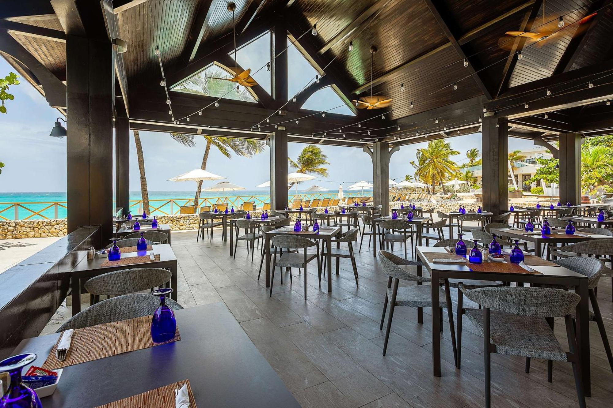 Sonesta Maho Beach All Inclusive Resort Casino & Spa Экстерьер фото